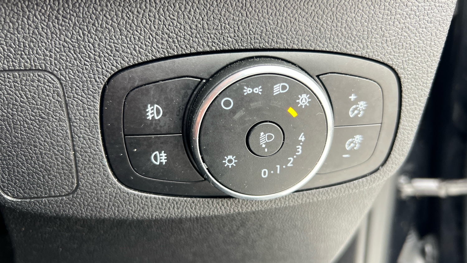 Used Ford Focus 2023 for sale - 76449529: Photo 38