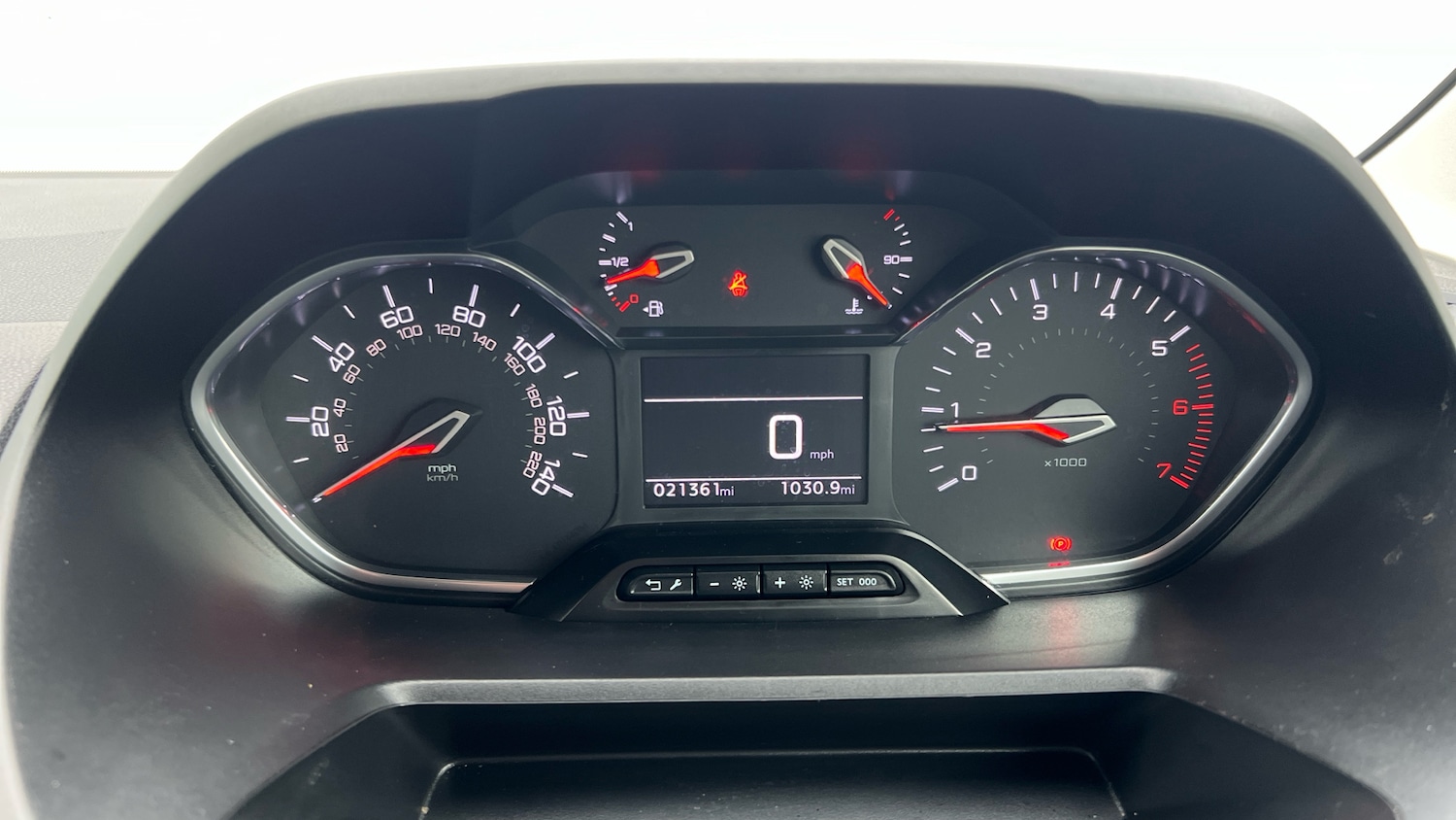 Used Peugeot Partner 2022 for sale - 77517457: Photo 18