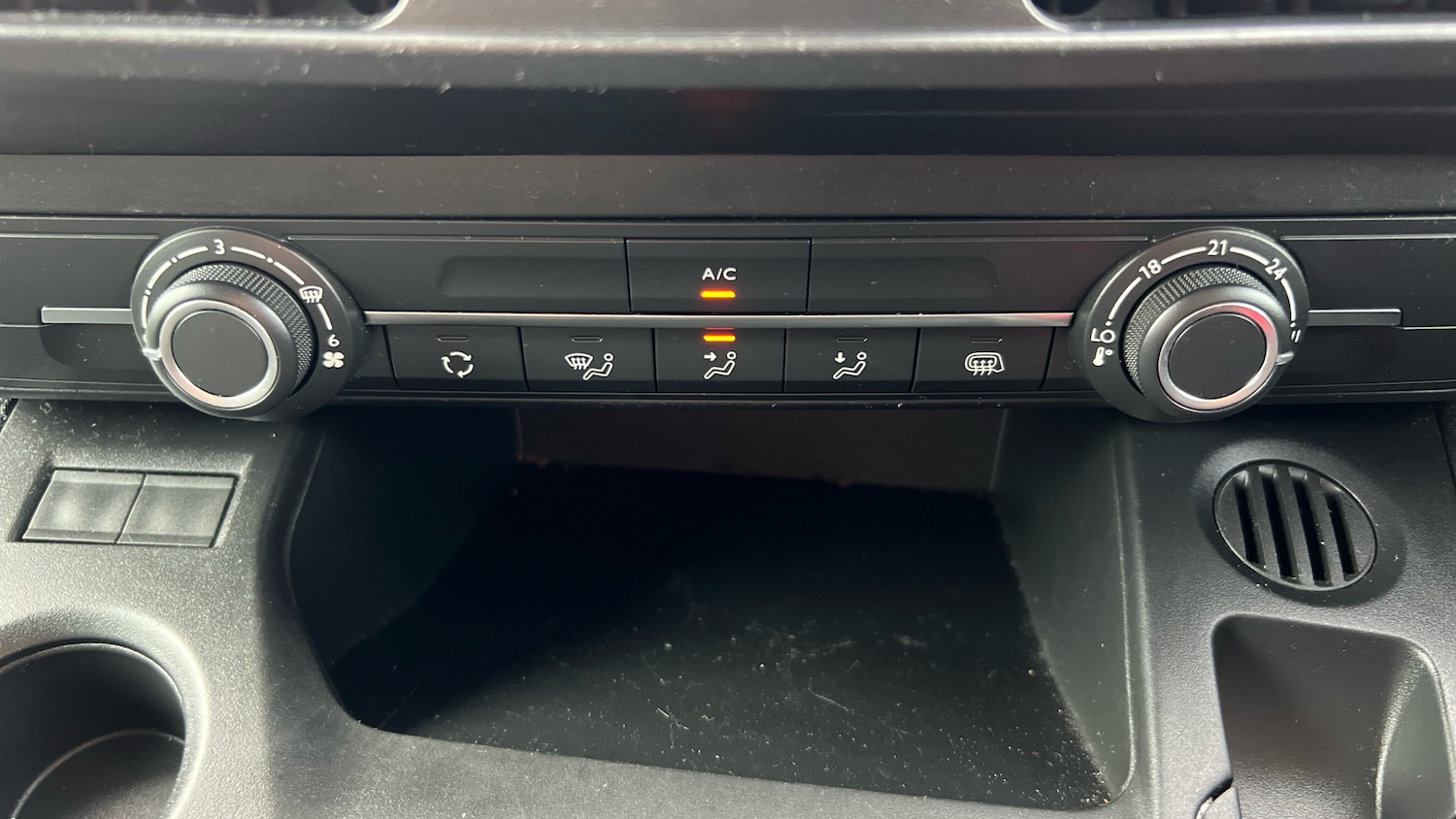 Used Peugeot Partner 2022 for sale - 77517457: Photo 27