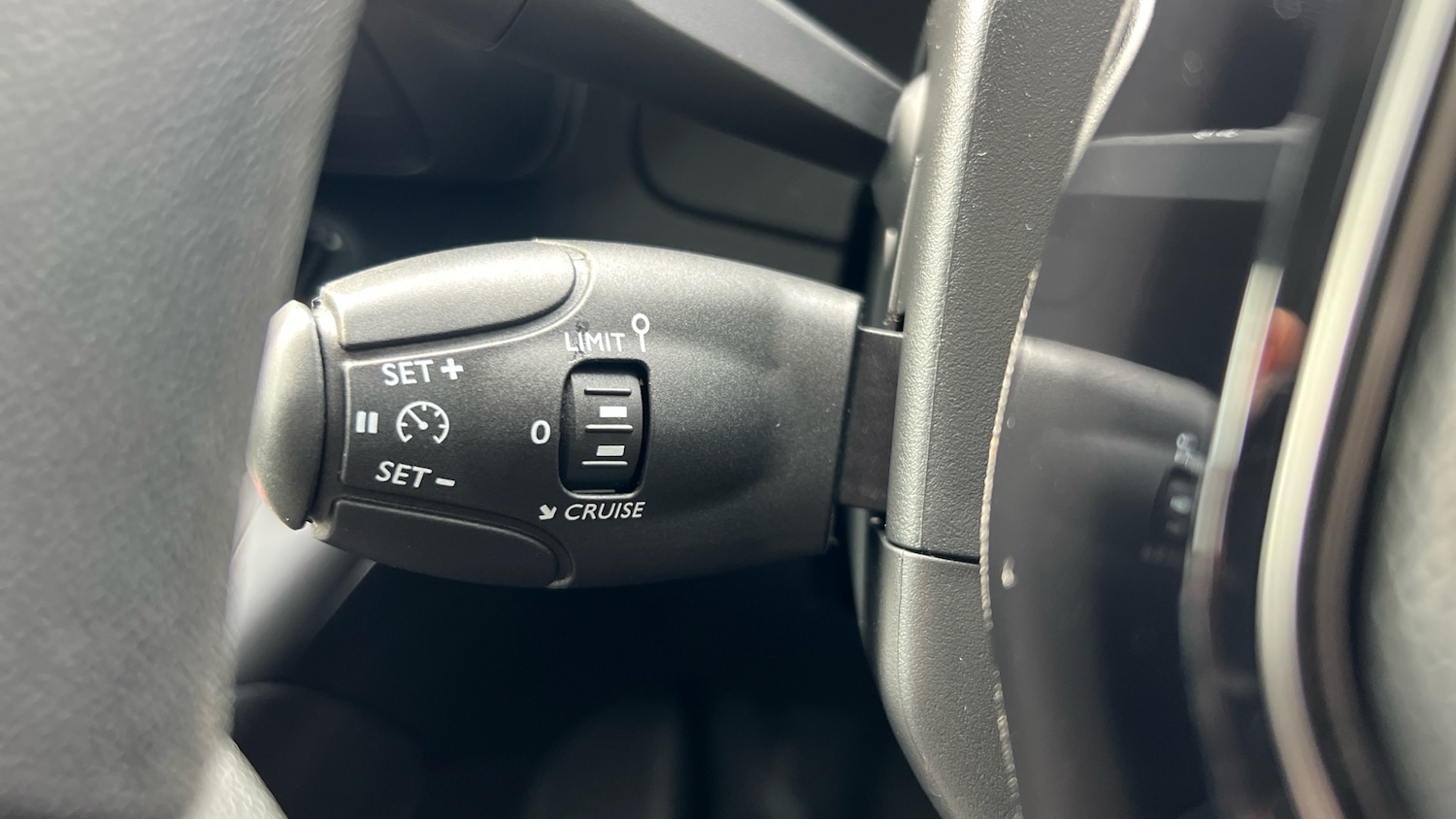 Used Peugeot Partner 2022 for sale - 77517457: Photo 34