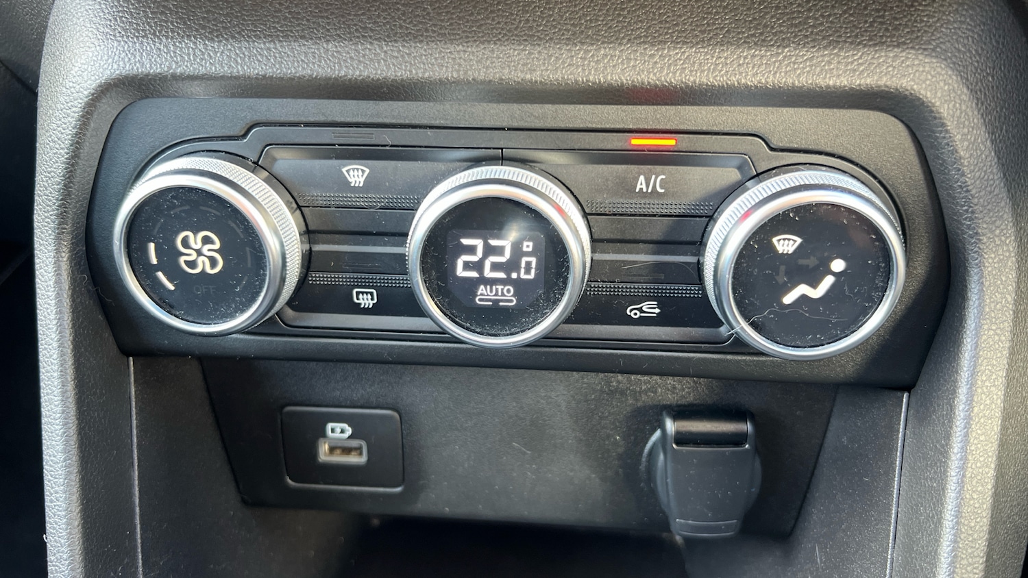 Used Dacia Sandero Stepway 2021 for sale - 76384202: Photo 25