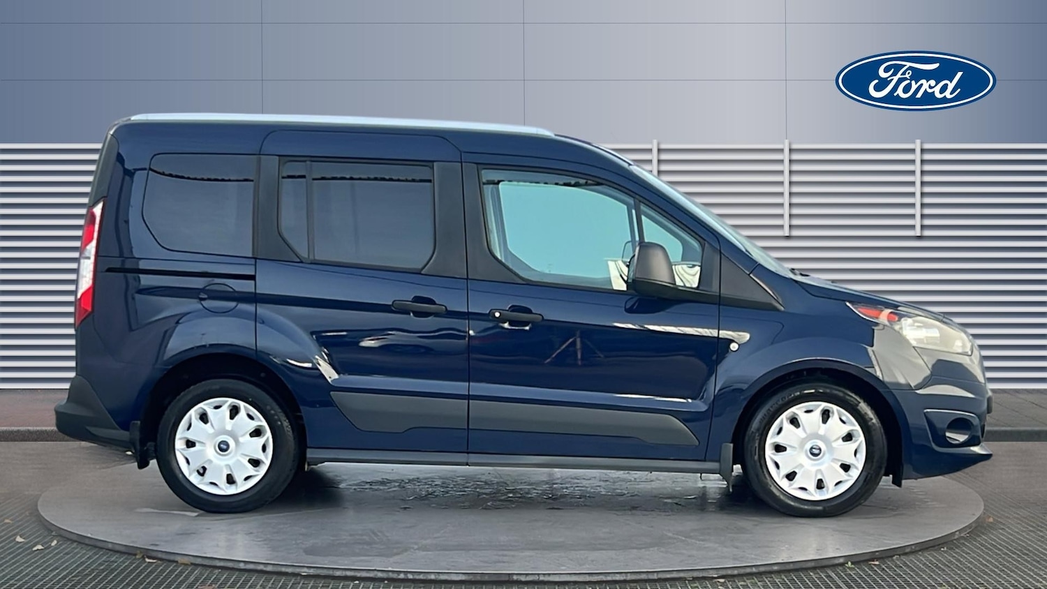 Used Ford Tourneo Connect 2017 for sale - 76859707: Photo 5