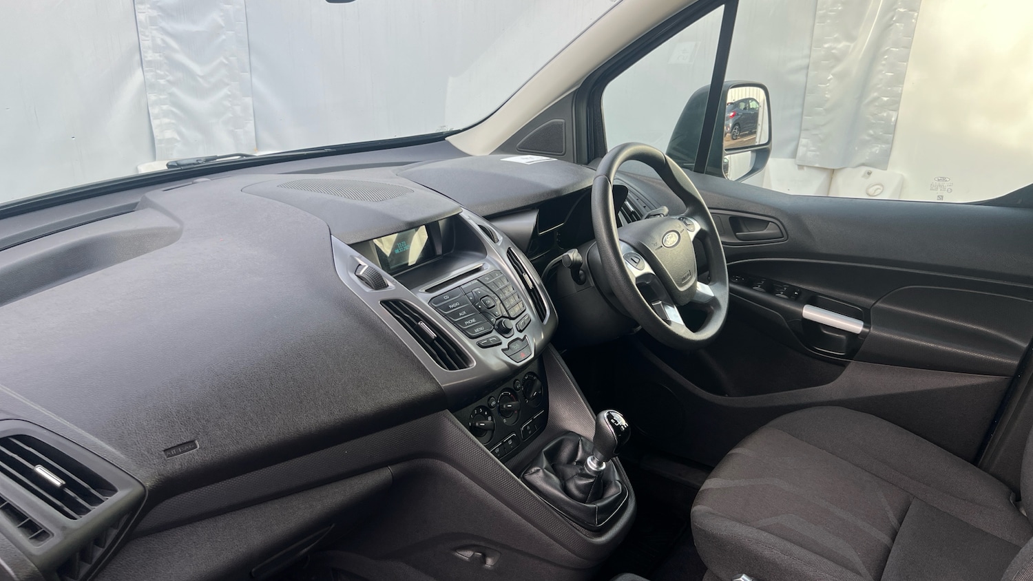 Used Ford Tourneo Connect 2017 for sale - 76859707: Photo 9