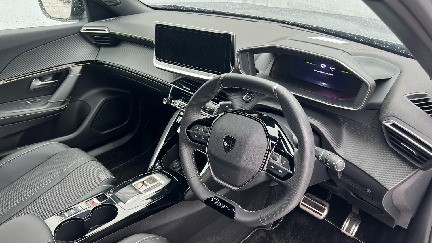 Used Peugeot 2008 2024 for sale - 76979316: Photo 11