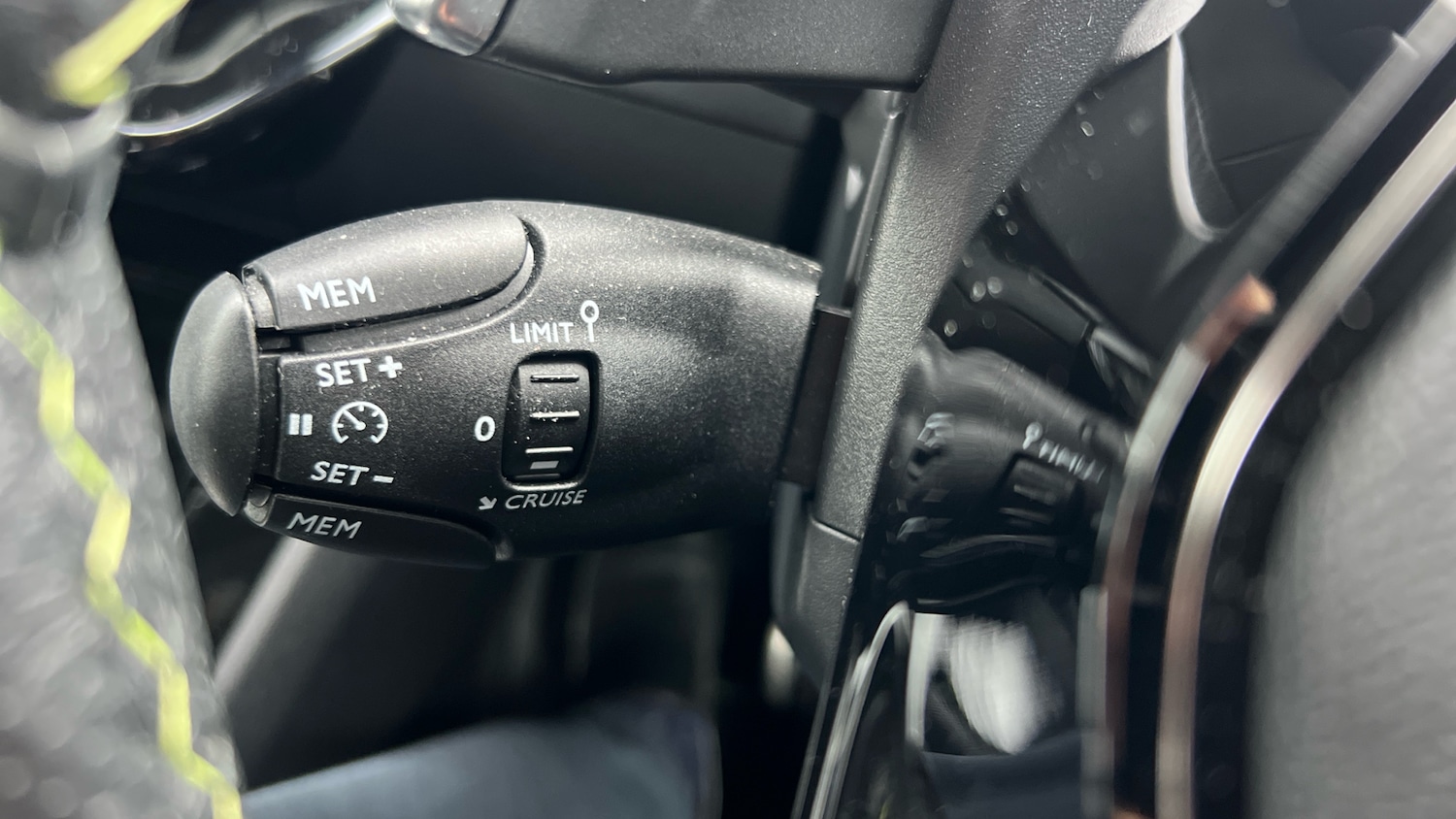 Used Peugeot 2008 2024 for sale - 76979316: Photo 37