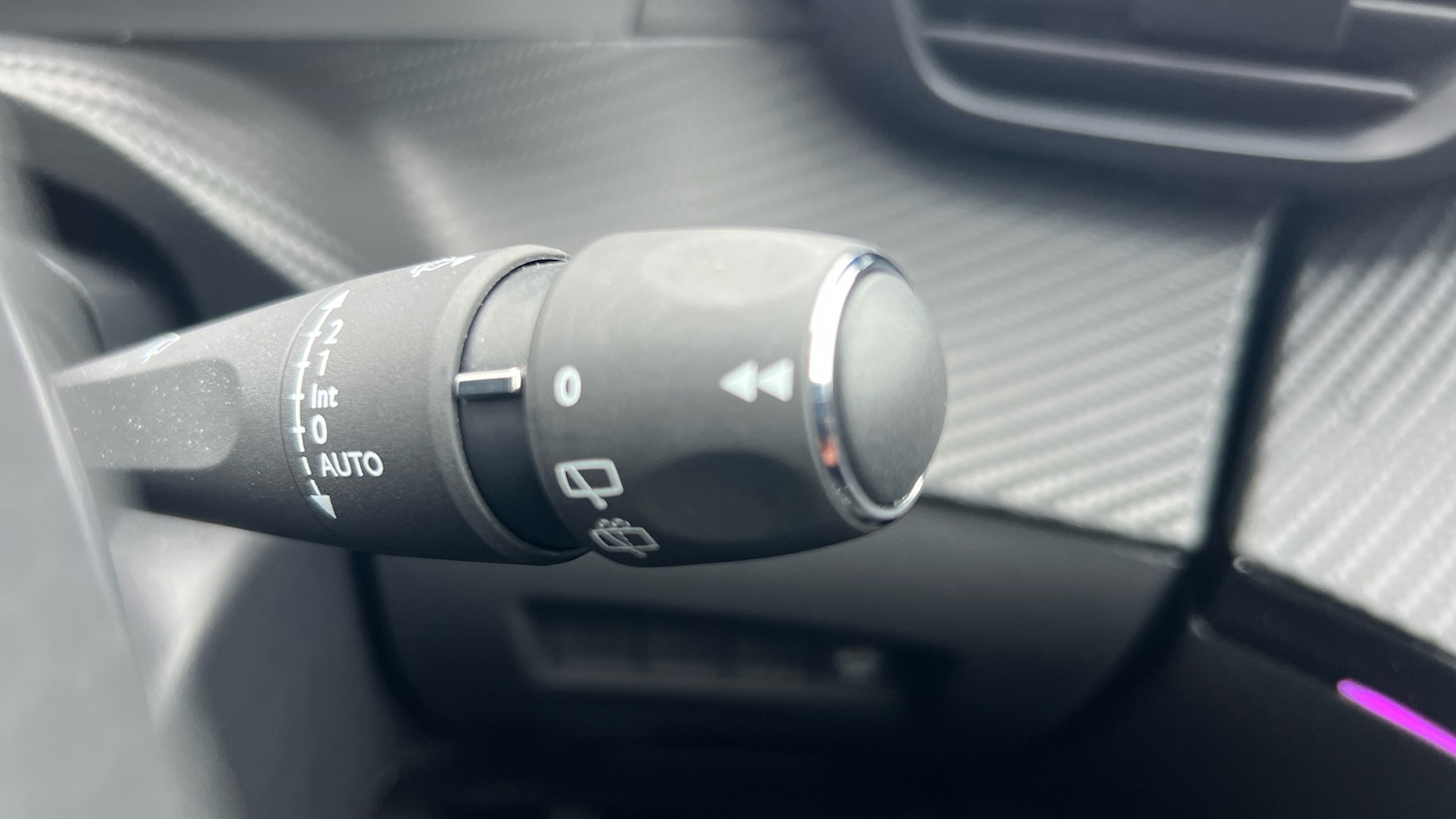 Used Peugeot 2008 2024 for sale - 76979316: Photo 38