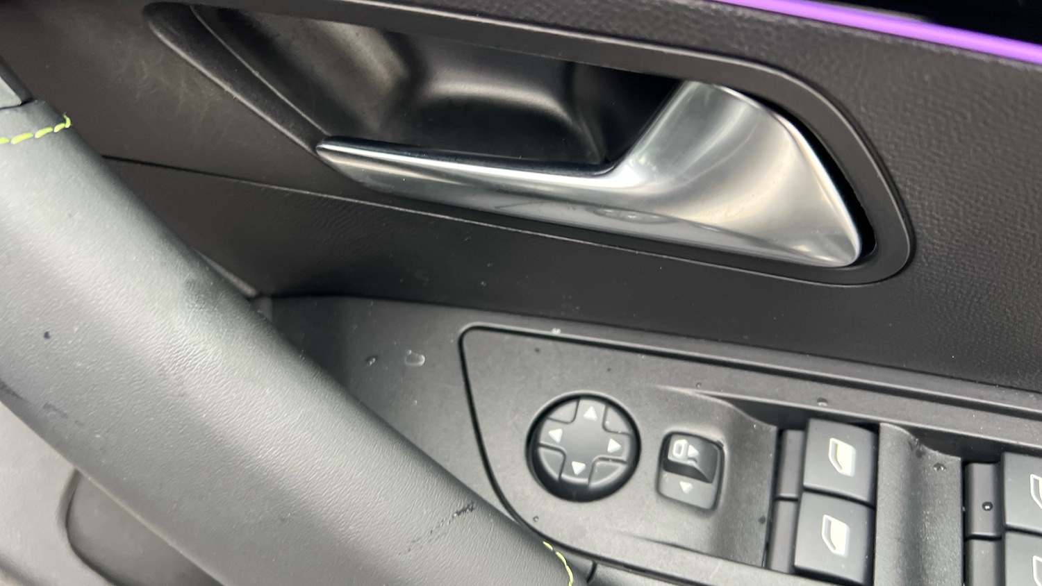 Used Peugeot 2008 2024 for sale - 76979316: Photo 40