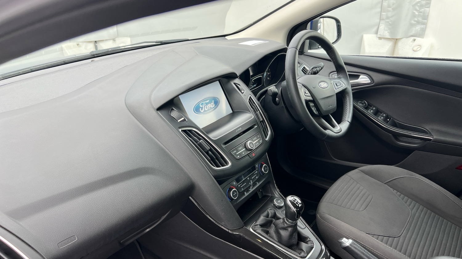 Used Ford Focus 2016 for sale - 76541688: Photo 9