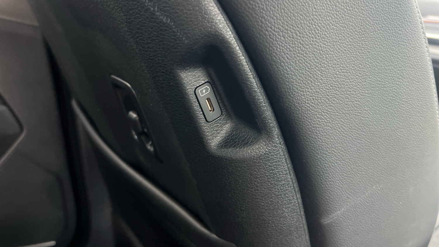 Used Kia Sportage 2024 for sale - 77026041: Photo 49