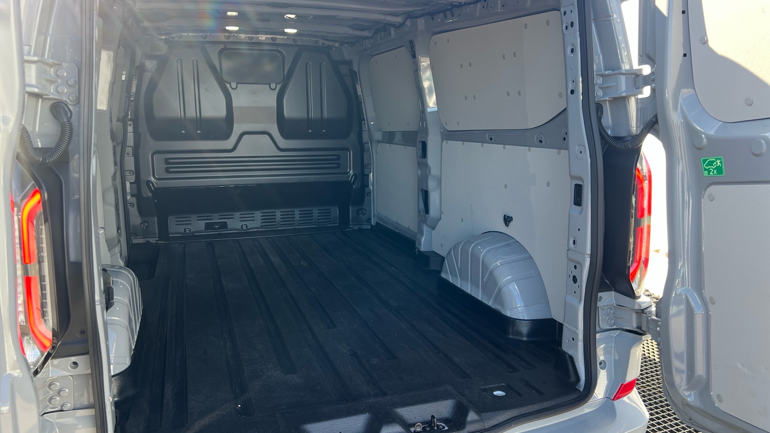 Used Ford Transit Custom 2025 for sale - 78109136: Photo 4