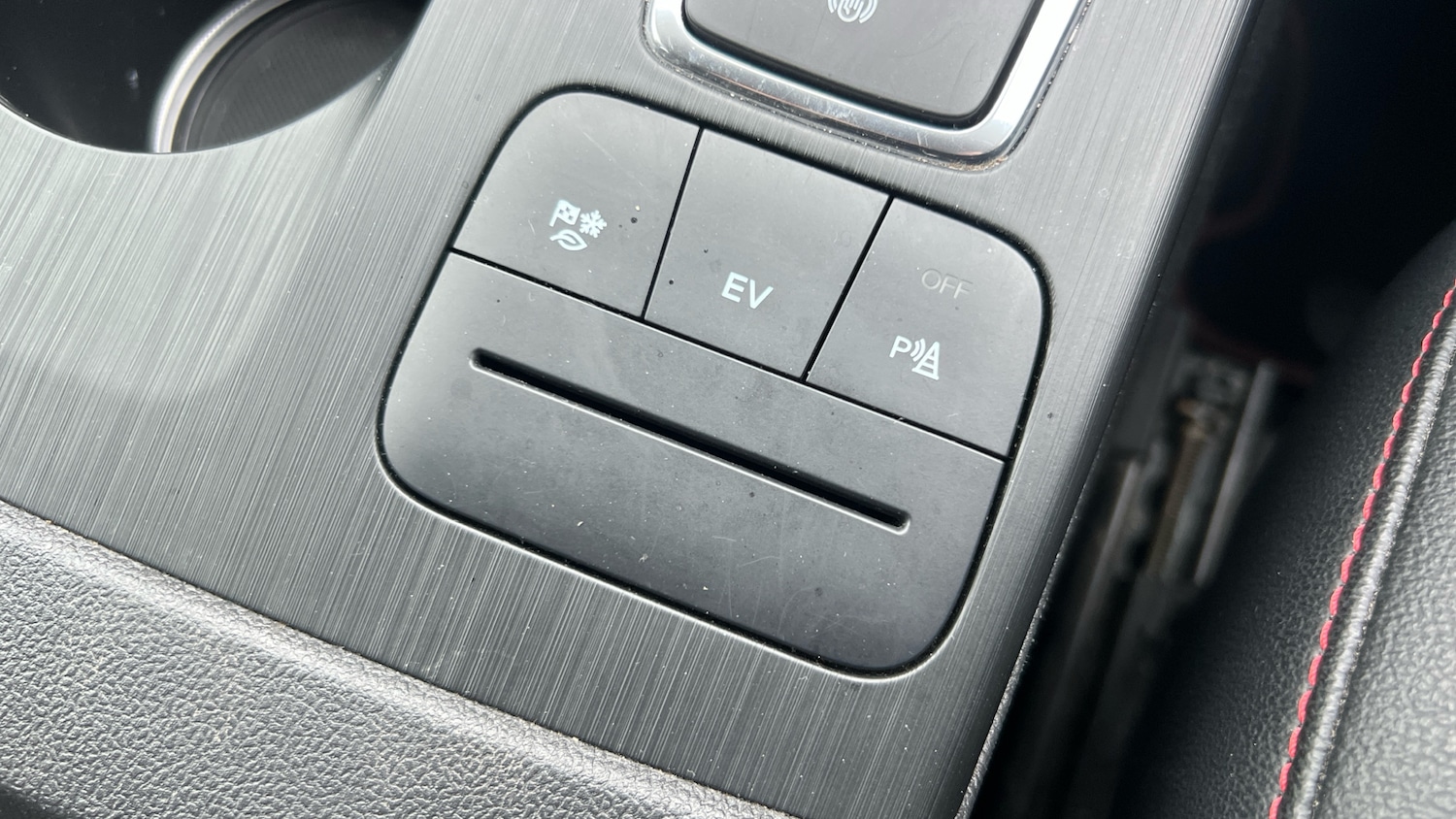Used Ford Kuga 2022 for sale - 76344593: Photo 32