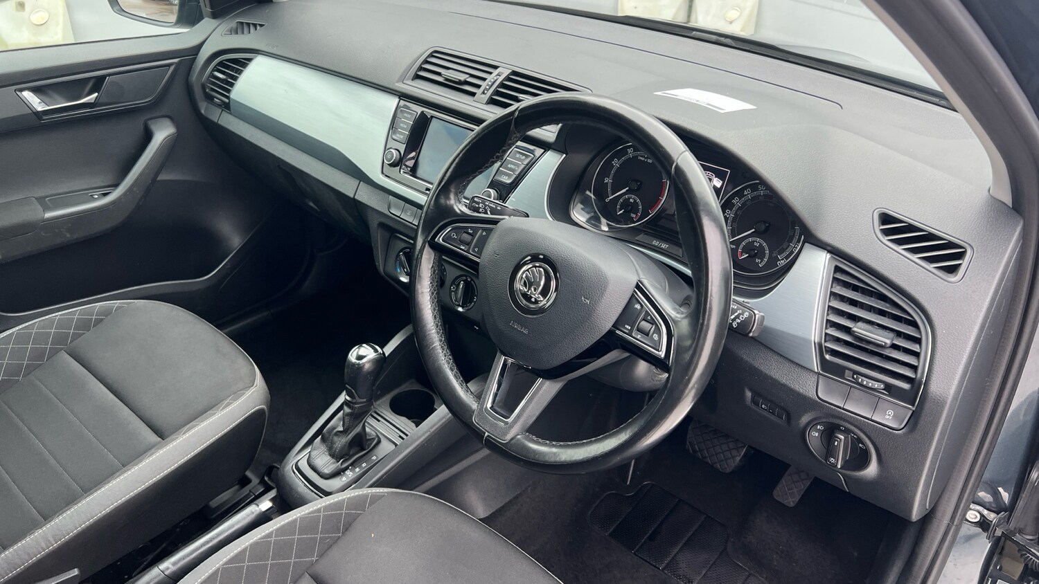 Used Skoda Fabia 2018 for sale - 77516355: Photo 11