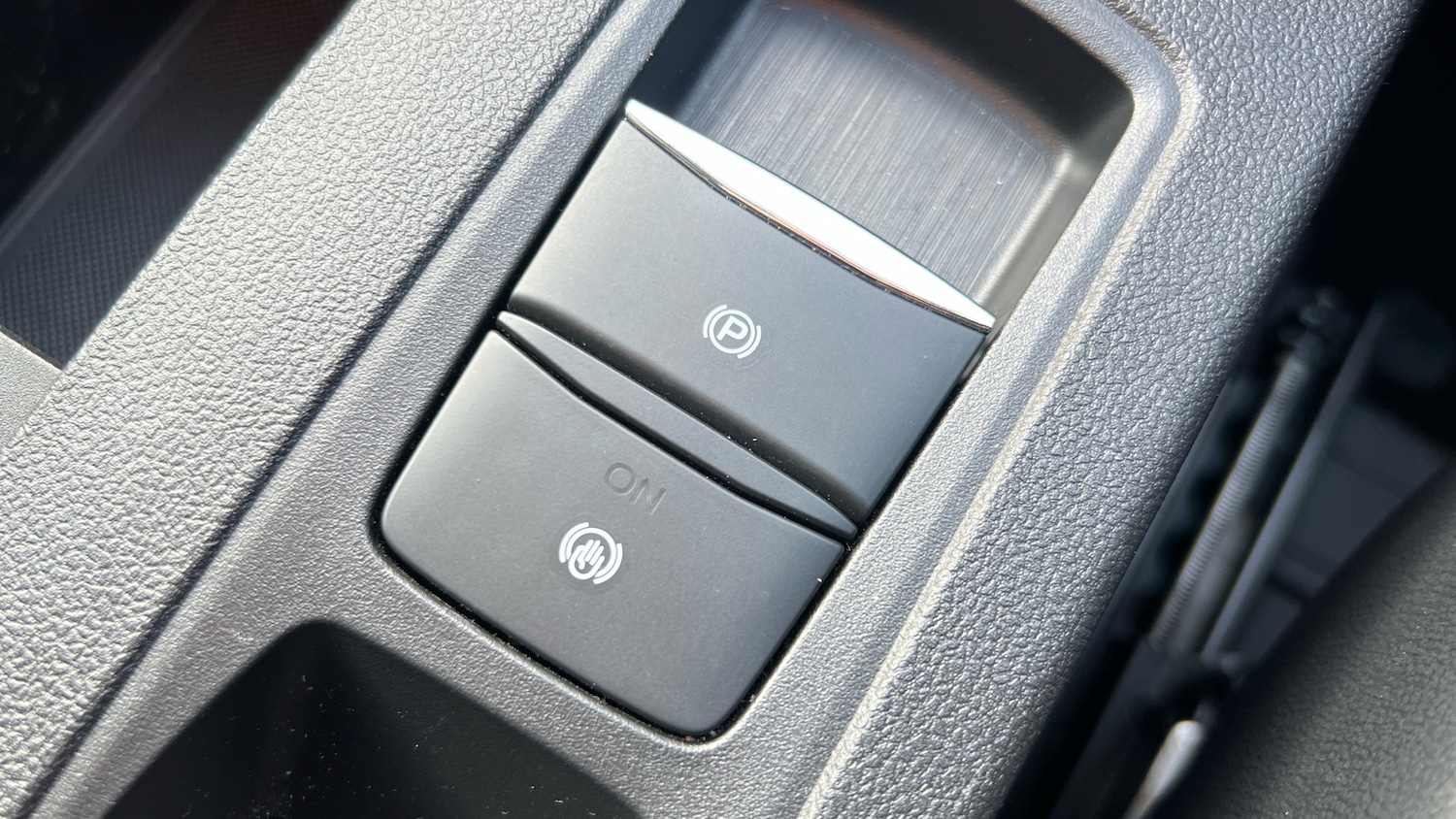 Used Ford Kuga 2023 for sale - 77665531: Photo 32