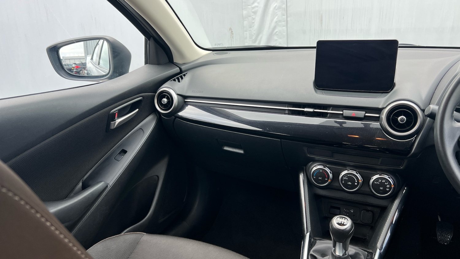 Used Mazda Mazda2 2023 for sale - 77377914: Photo 14