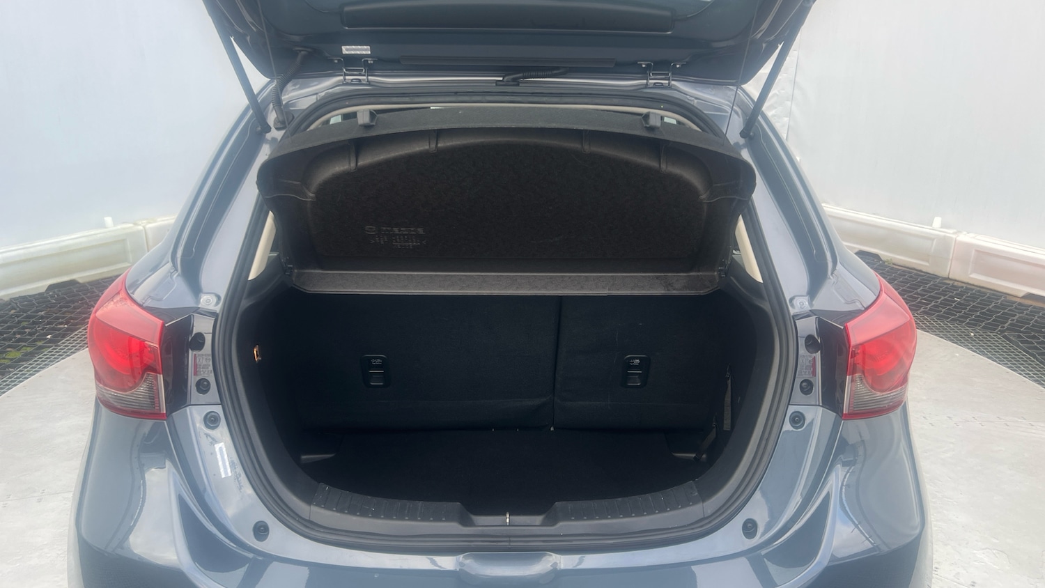 Used Mazda Mazda2 2023 for sale - 77377914: Photo 4