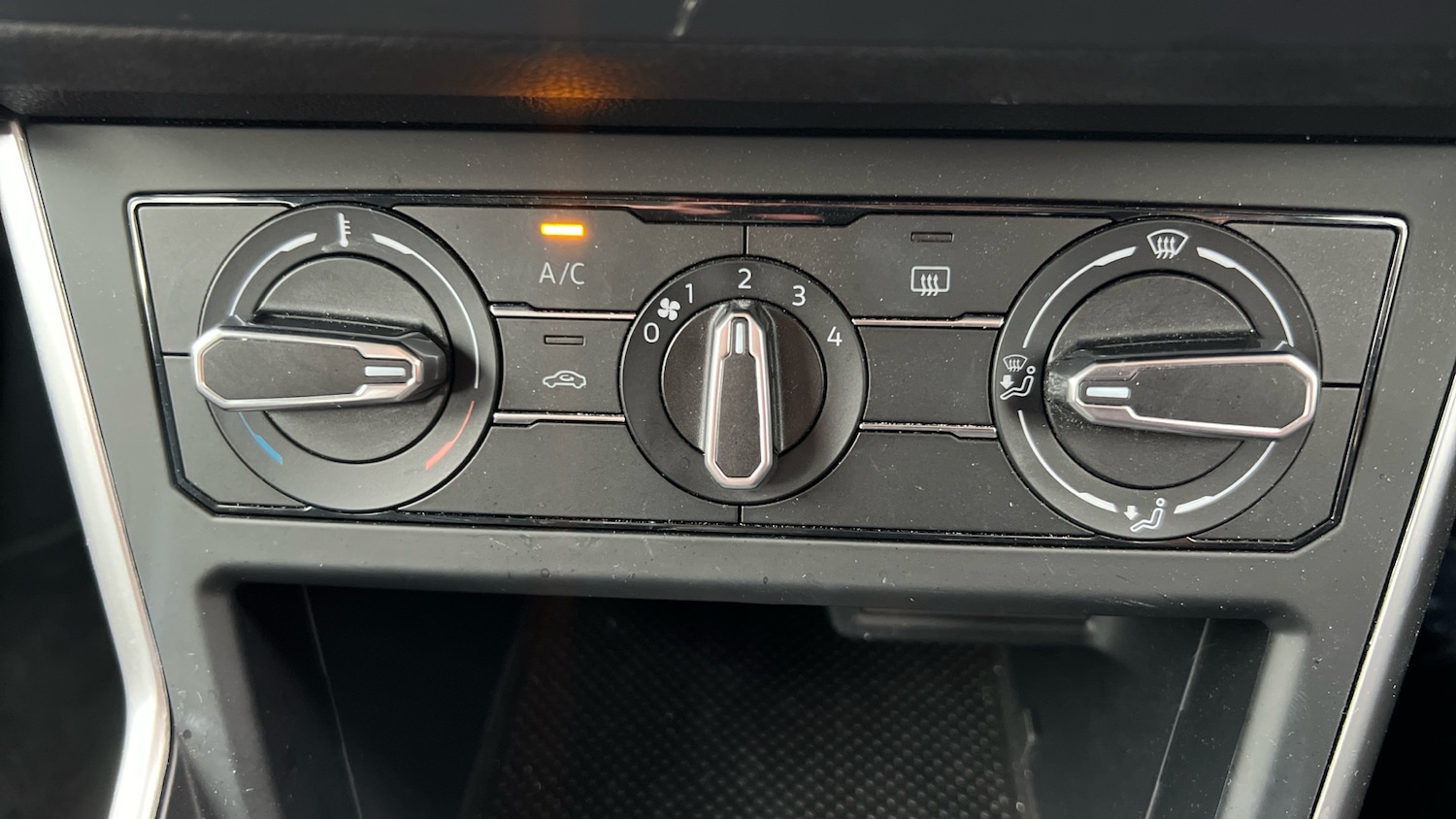 Used Volkswagen Polo 2024 for sale - 76808056: Photo 27