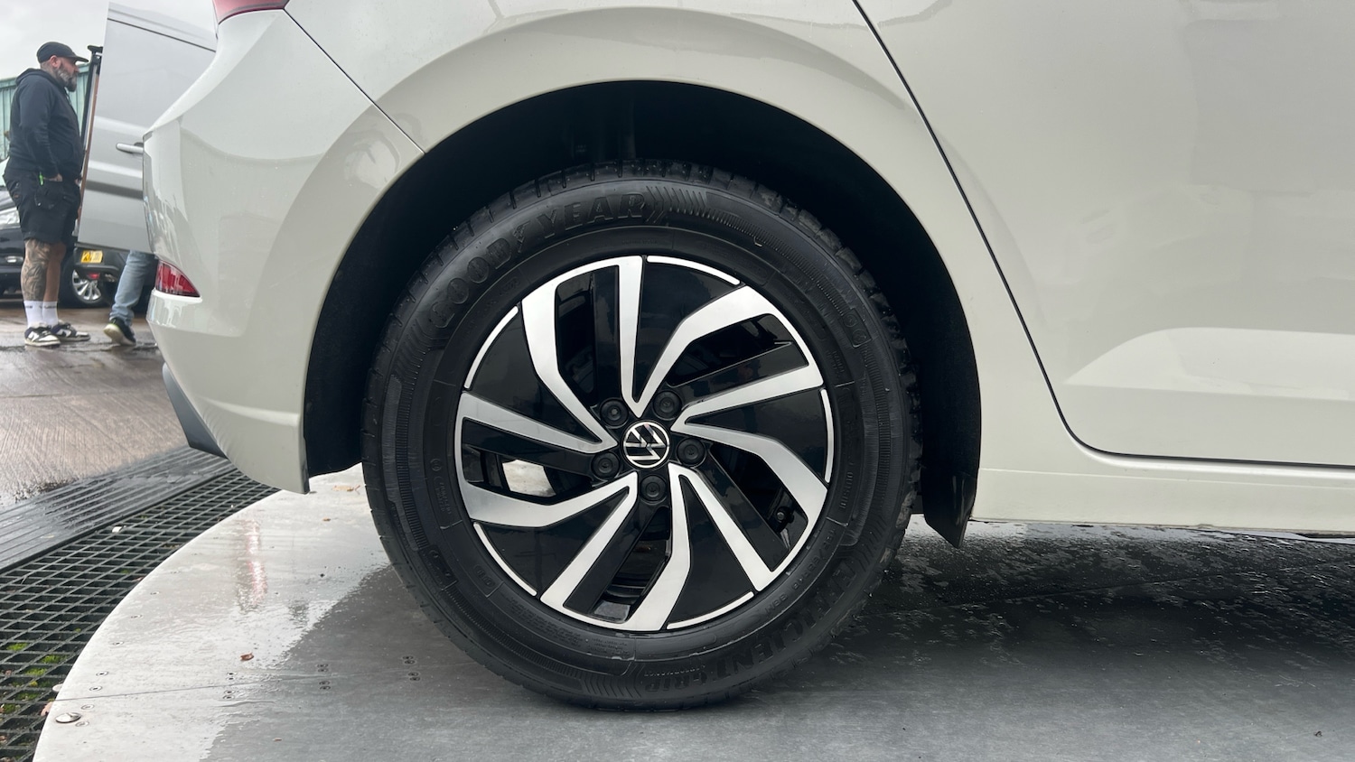 Used Volkswagen Polo 2024 for sale - 76808056: Photo 7