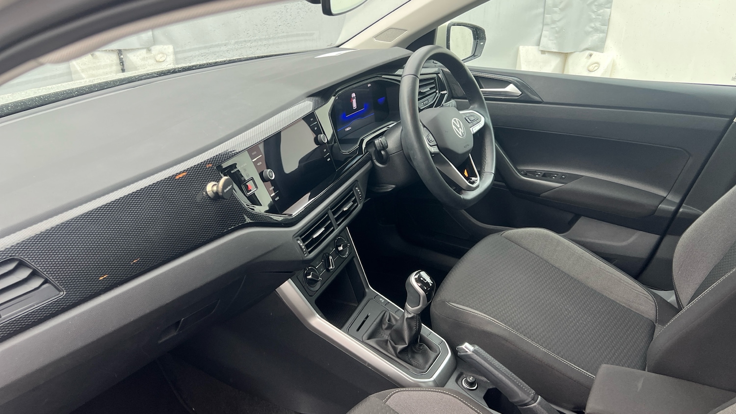 Used Volkswagen Polo 2024 for sale - 76808056: Photo 9