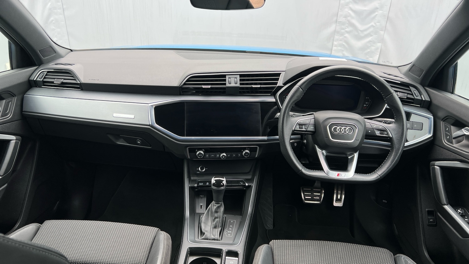 Used Audi Q3 2020 for sale - 76719201: Photo 10