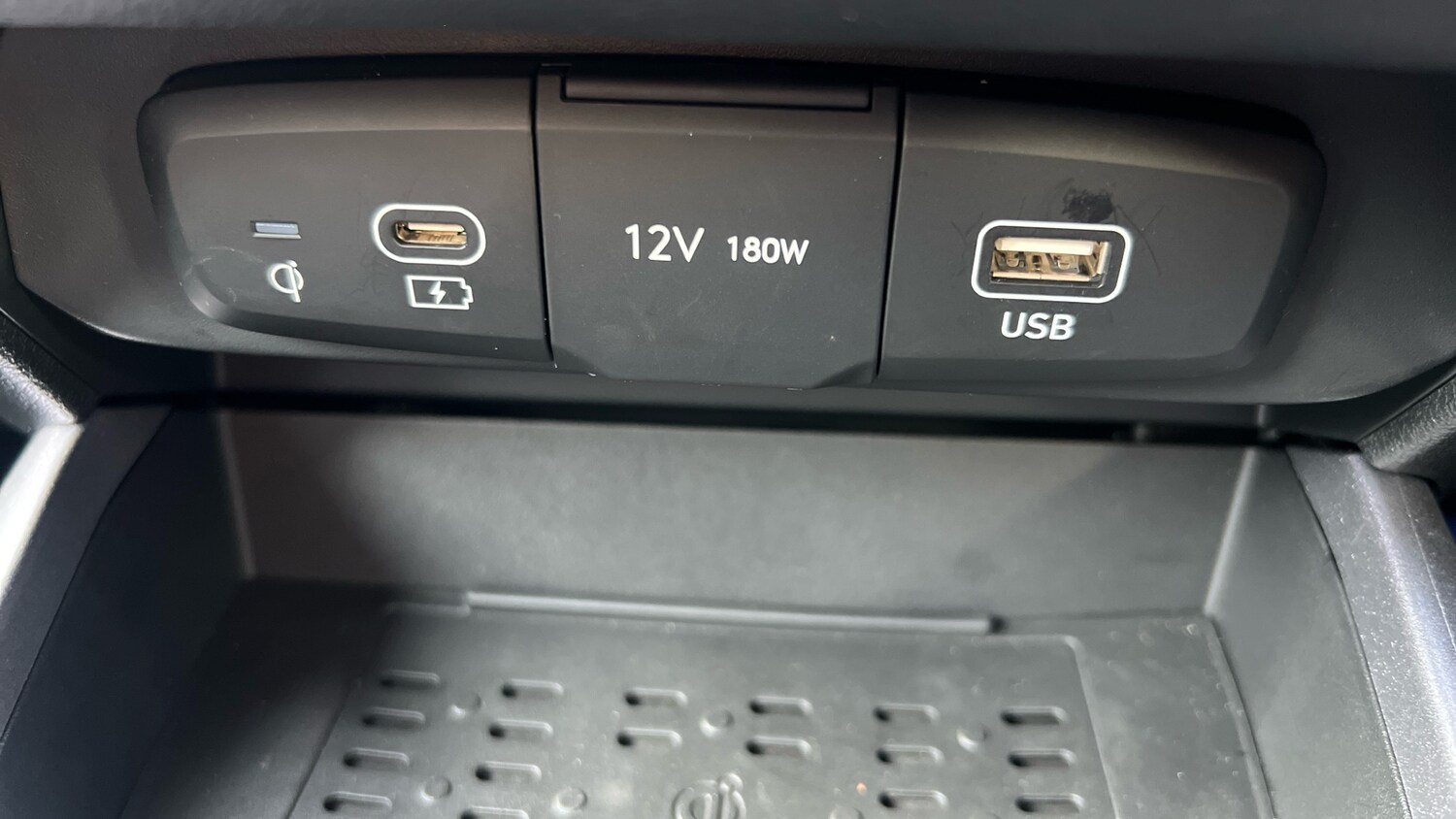 Used Hyundai i10 2024 for sale - 77404458: Photo 28