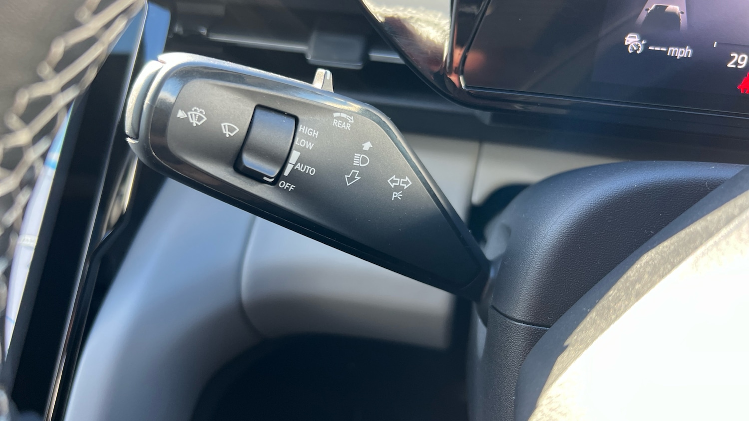 Used Ford Explorer 2025 for sale - 77570568: Photo 34