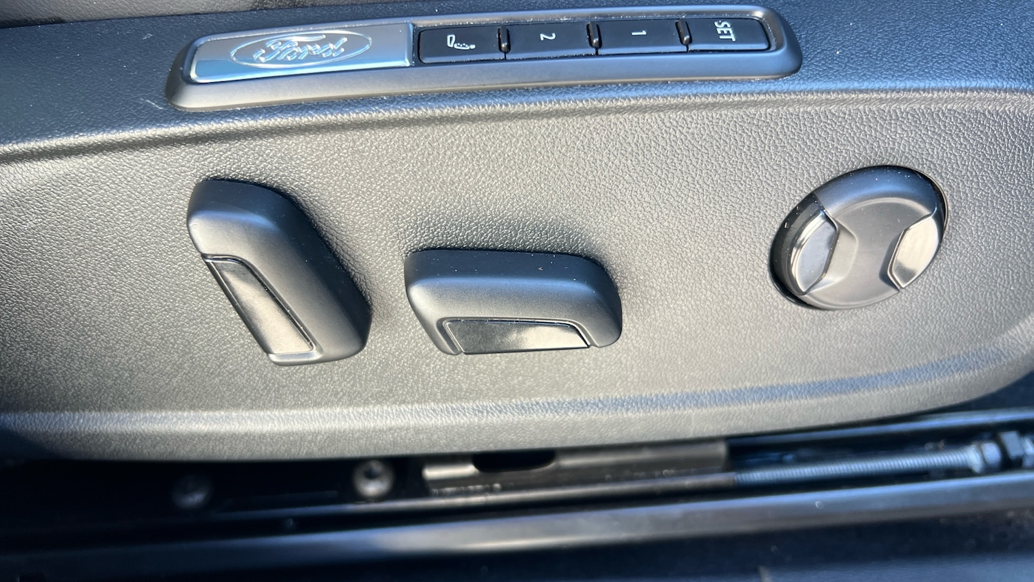 Used Ford Explorer 2025 for sale - 77570568: Photo 39