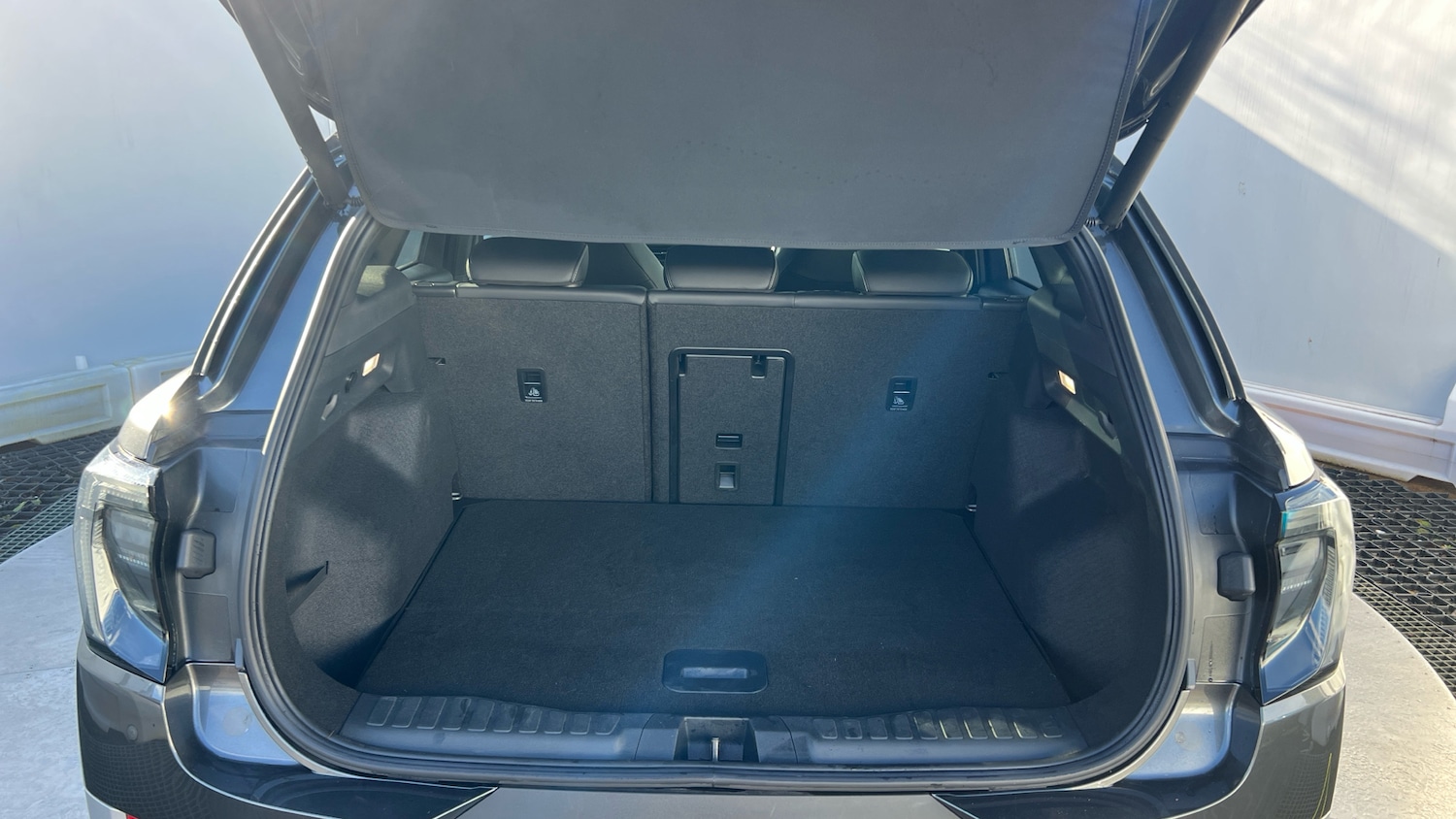 Used Ford Explorer 2025 for sale - 77570568: Photo 4