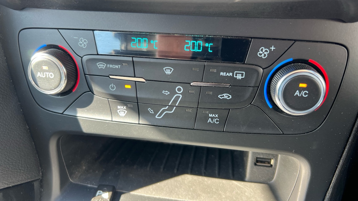 Vehicle 28