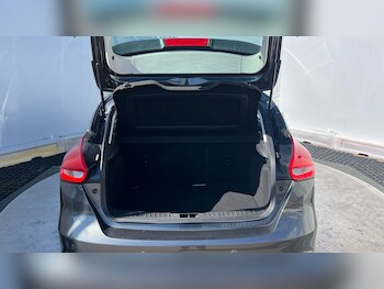 Used Ford Focus 2018 for sale - 75827602: Photo