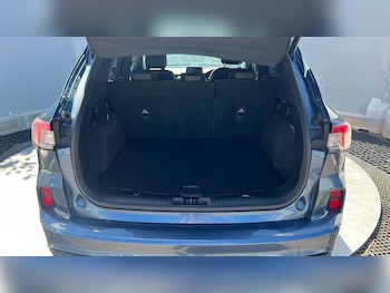 Used Ford Kuga 2024 for sale - 78954249: Photo