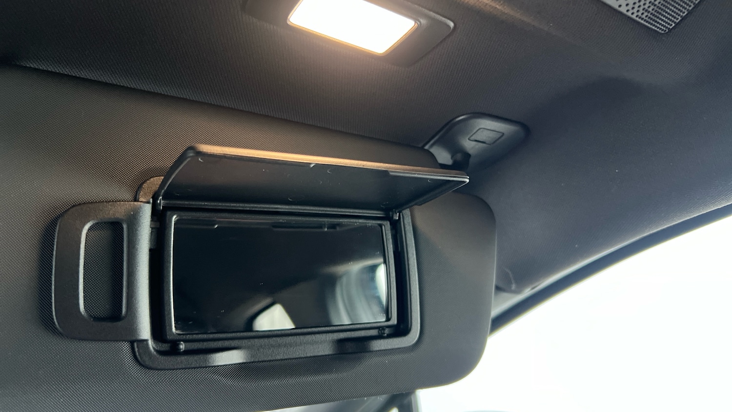 Used Renault Captur 2022 for sale - 77404459: Photo 30