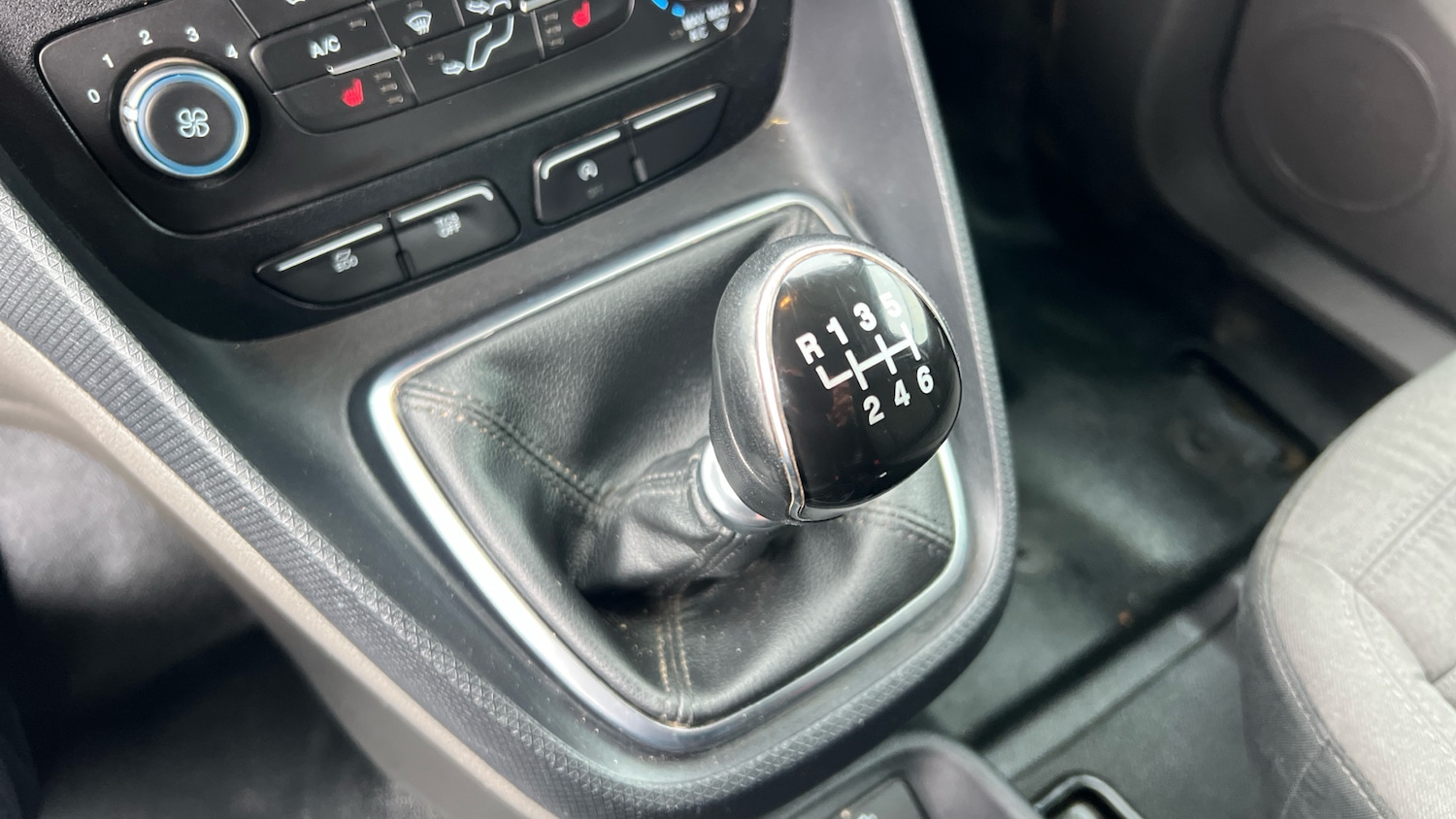 Used Ford Transit Connect 2023 for sale - 77324375: Photo 13