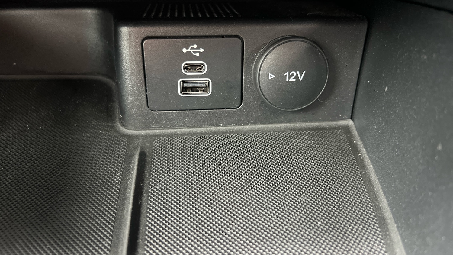 Used Ford Kuga 2023 for sale - 77543546: Photo 30