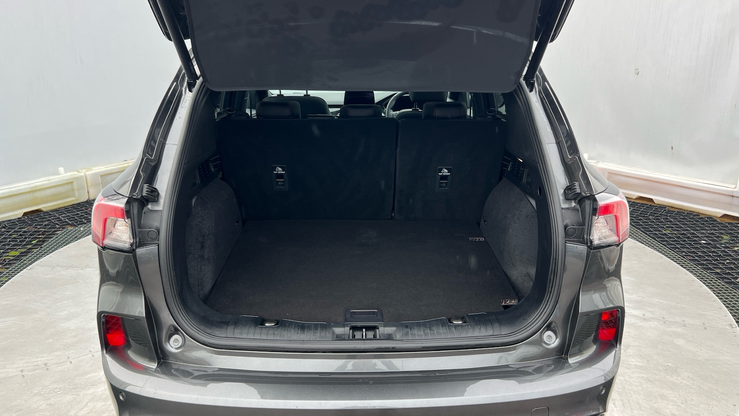 Used Ford Kuga 2023 for sale - 77543546: Photo 4