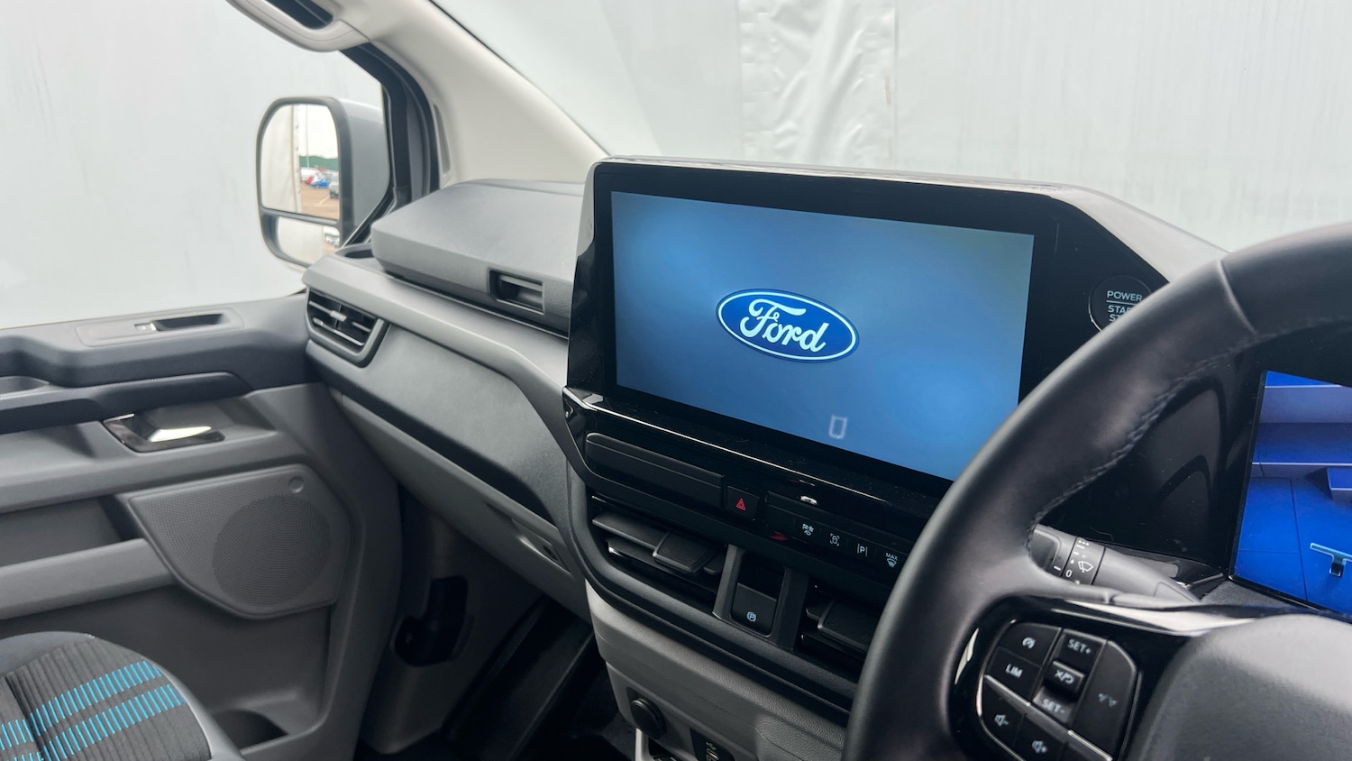 Used Ford Transit Custom 2025 for sale - 77062067: Photo 14