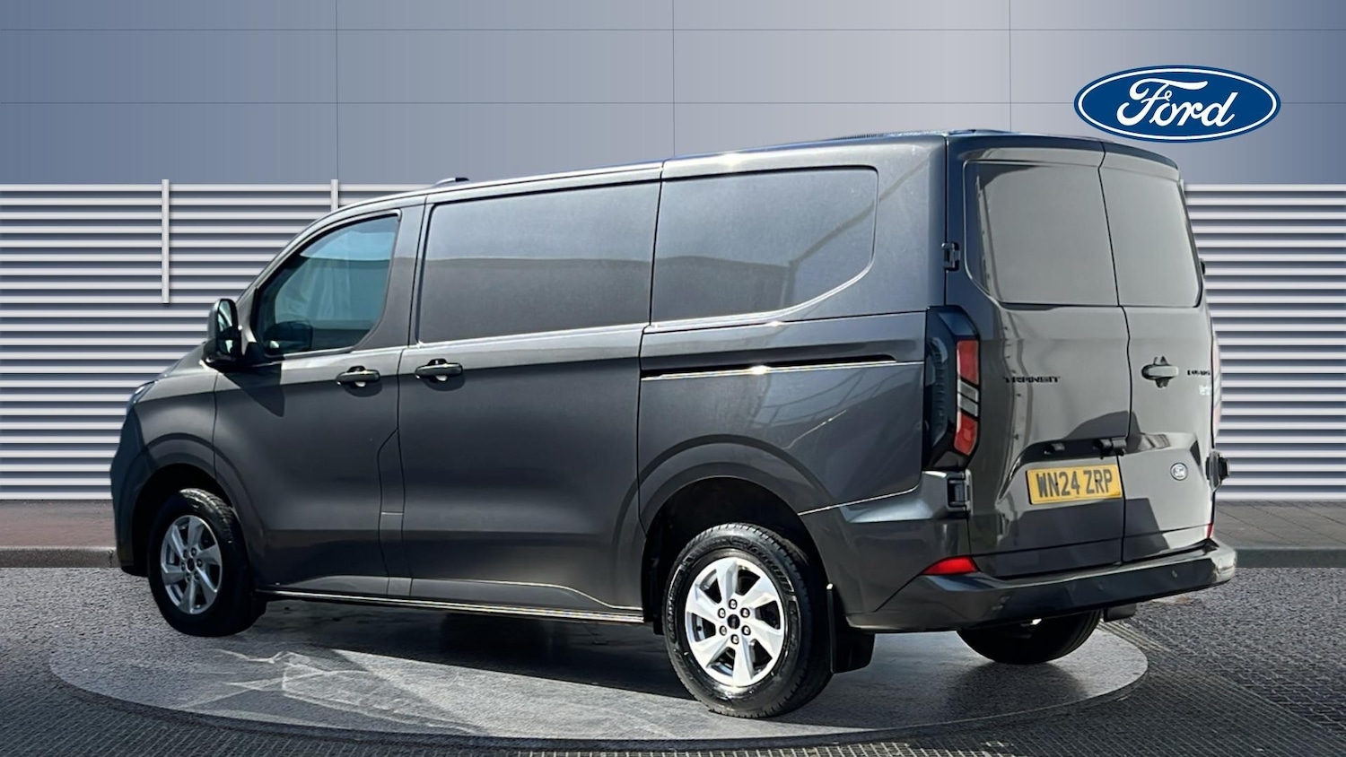 Used Ford Transit Custom 2024 for sale - 78149815: Photo 2