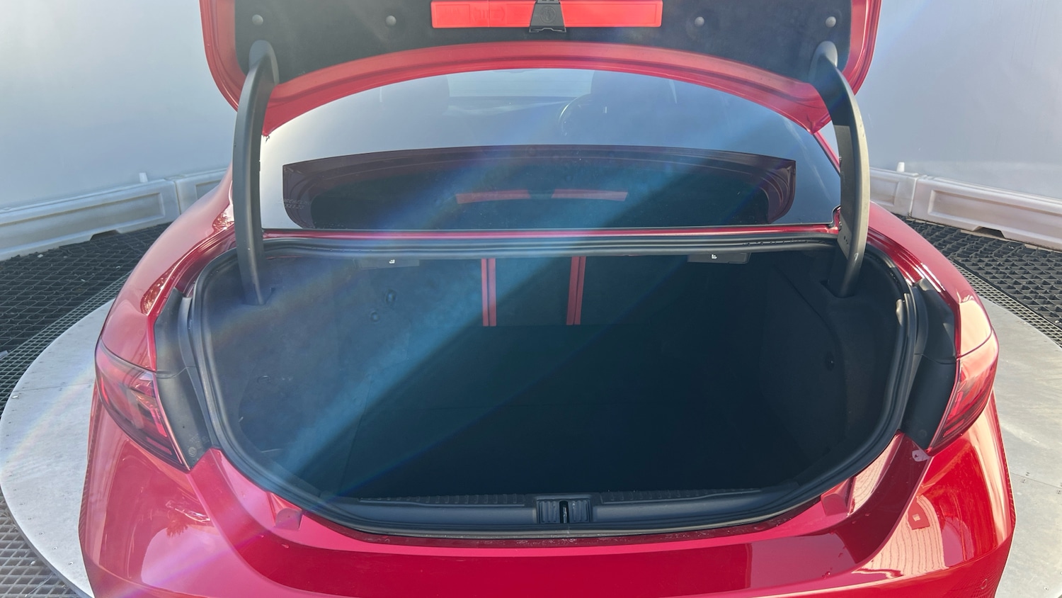 Used Alfa Romeo Giulia 2021 for sale - 76184285: Photo 4