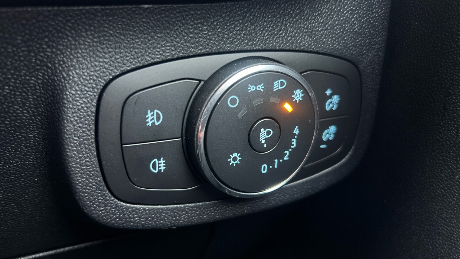 Used Ford Fiesta 2023 for sale - 77462328: Photo 37