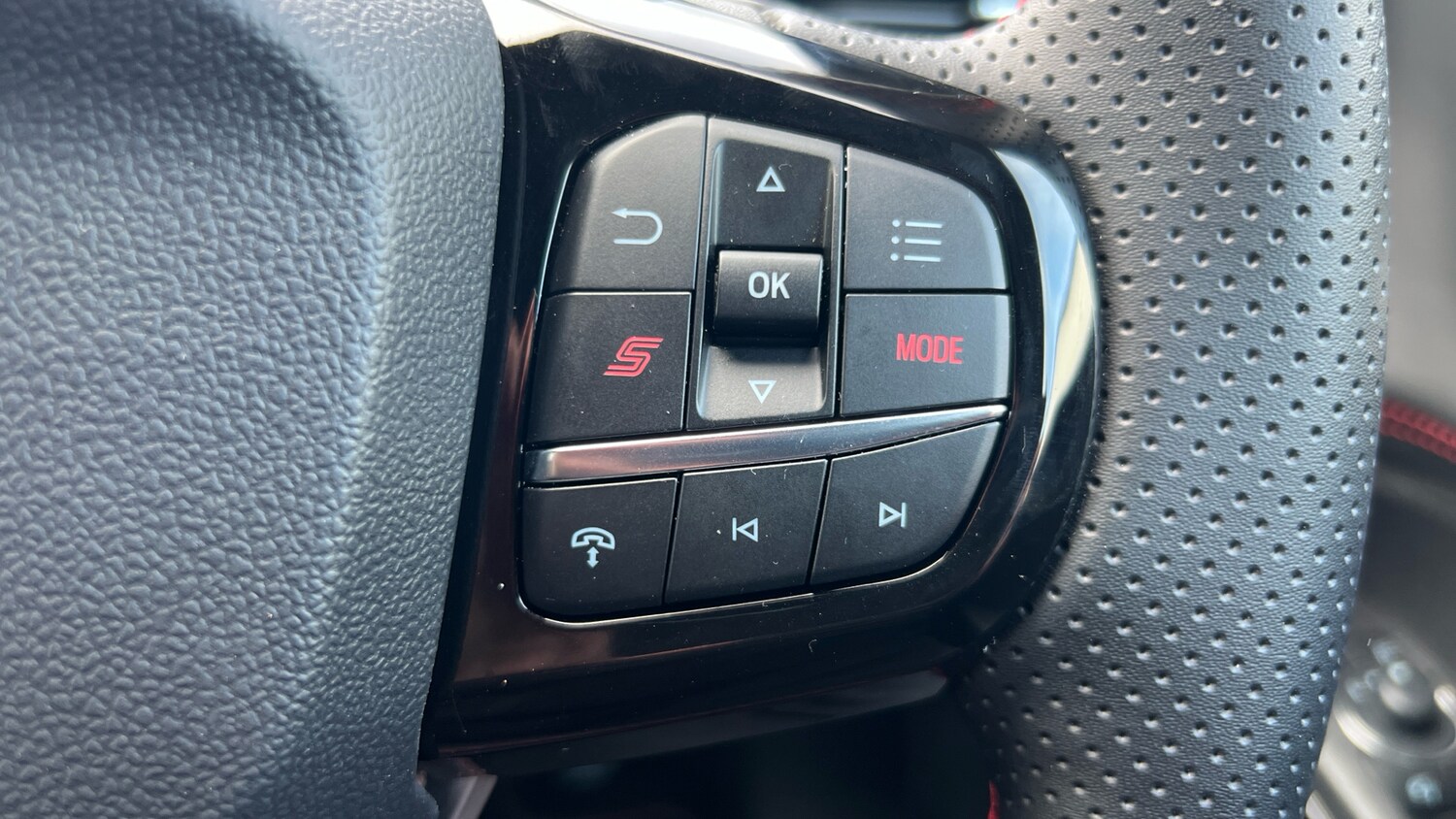 Used Ford Puma 2024 for sale - 76493798: Photo 37