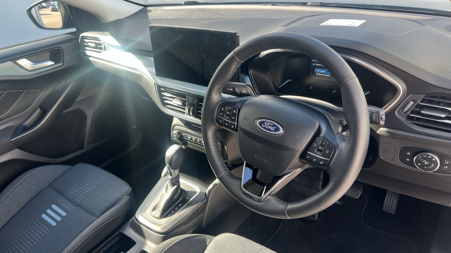 Used Ford Focus 2024 for sale - 77817879: Photo 11