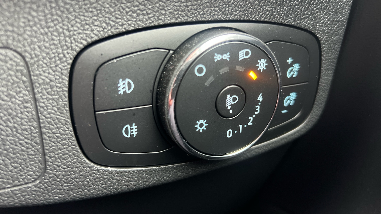 Used Ford Focus 2023 for sale - 78000772: Photo 37