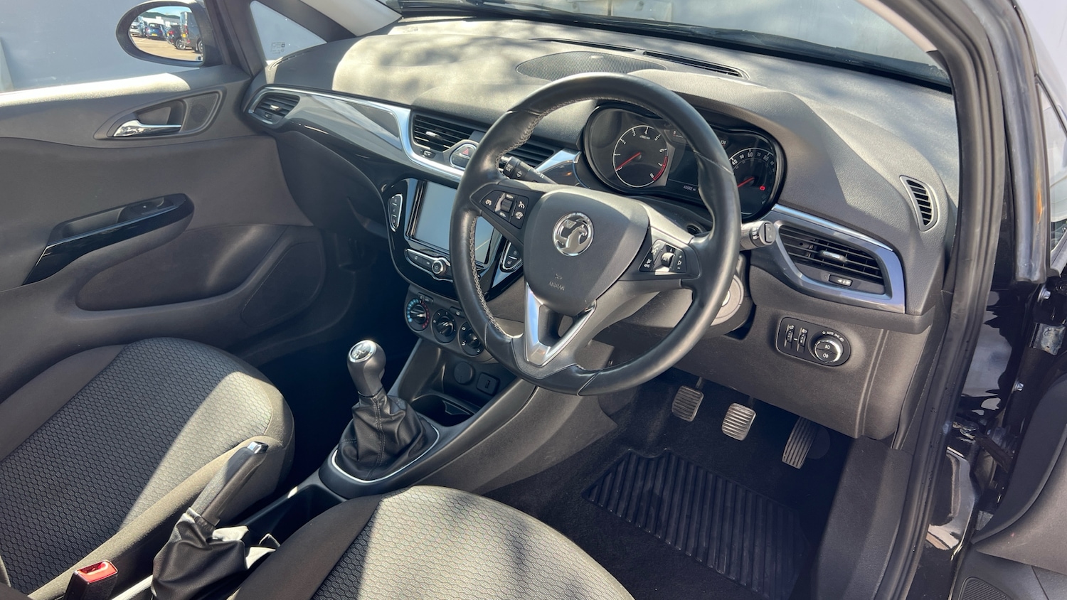 Used Vauxhall Corsa 2017 for sale - 77917649: Photo 11