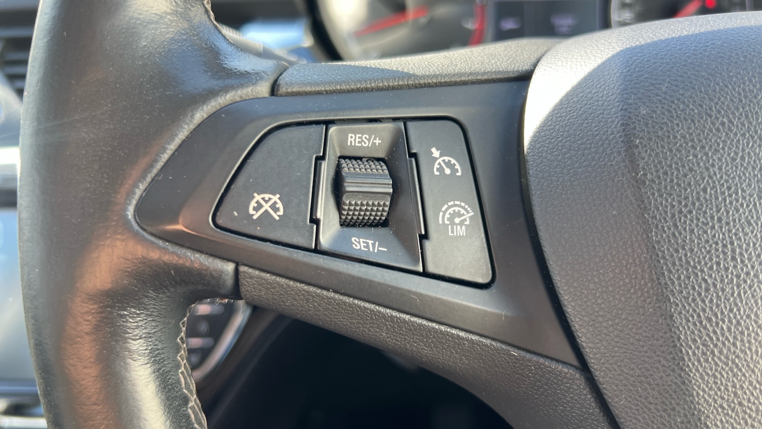 Used Vauxhall Corsa 2017 for sale - 77917649: Photo 29