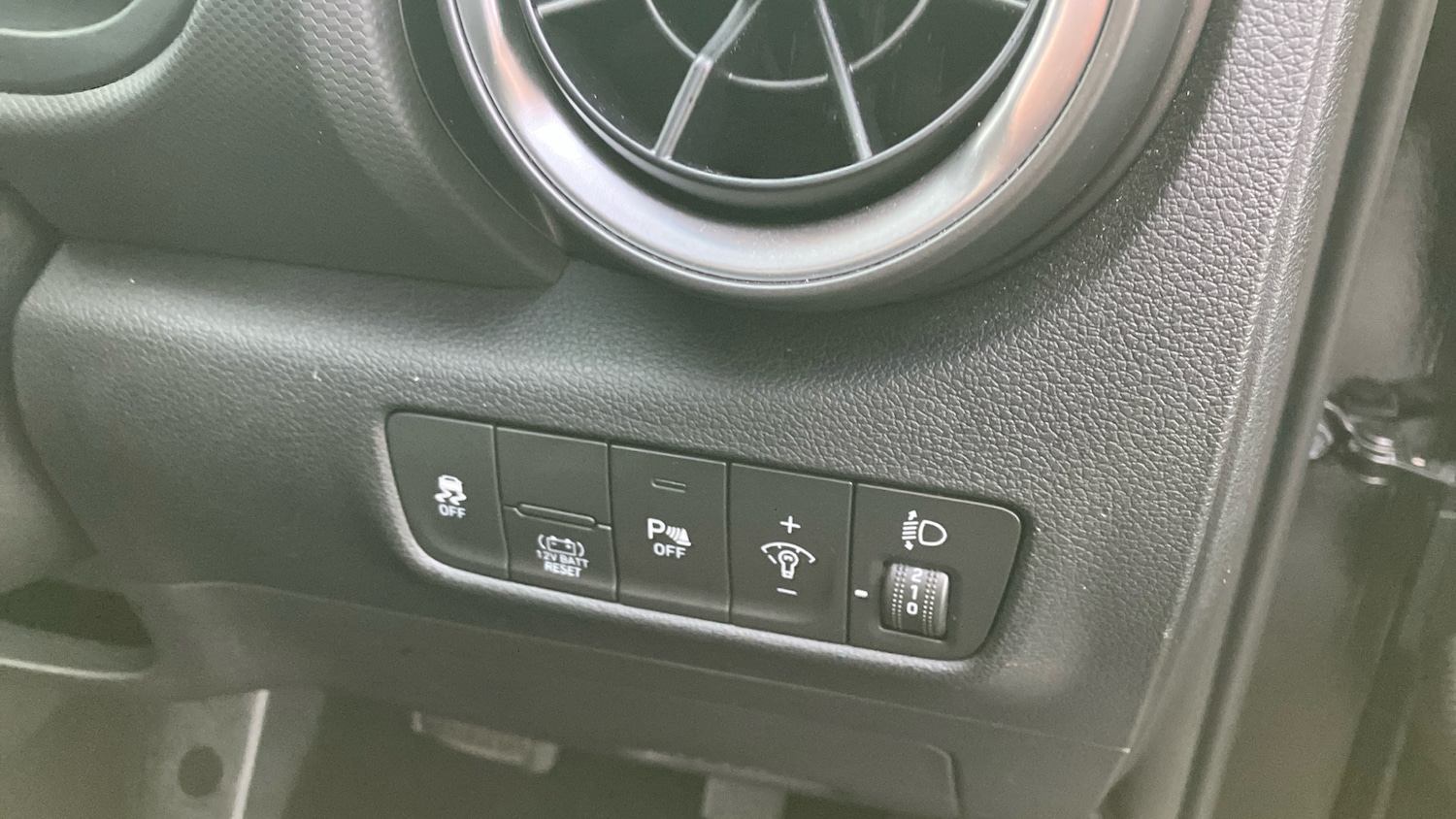 Used Hyundai KONA 2022 for sale - 77813321: Photo 27