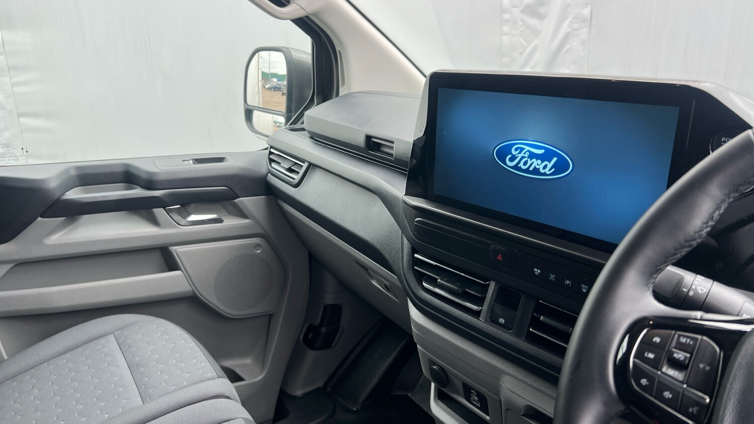 Used Ford Transit Custom 2025 for sale - 78094914: Photo 14