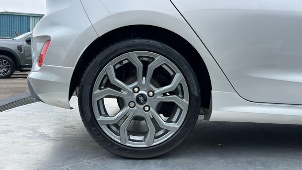 Used Ford Fiesta 2020 for sale - 76205980: Photo 7