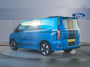 Used Ford Transit Custom 2024 for sale - 76650945: Photo