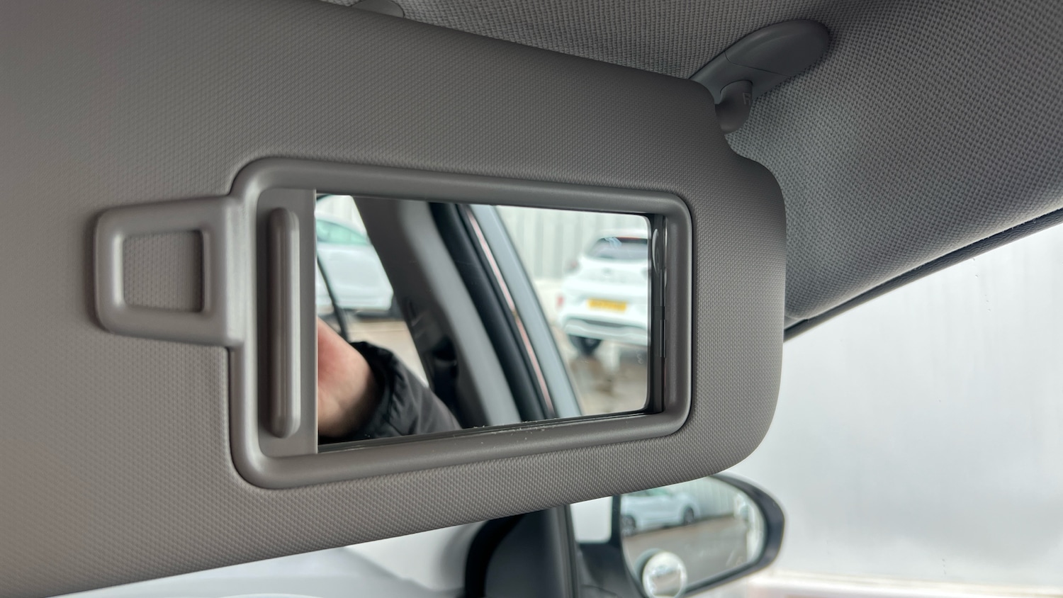 Used Hyundai IONIQ 2018 for sale - 77286191: Photo 32