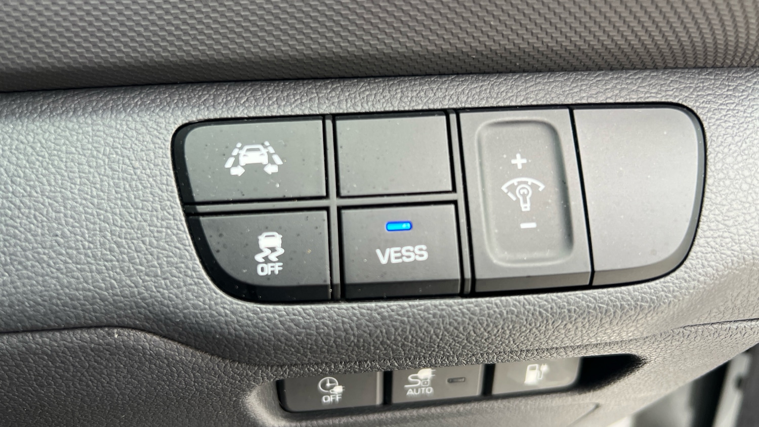 Used Hyundai IONIQ 2018 for sale - 77286191: Photo 37