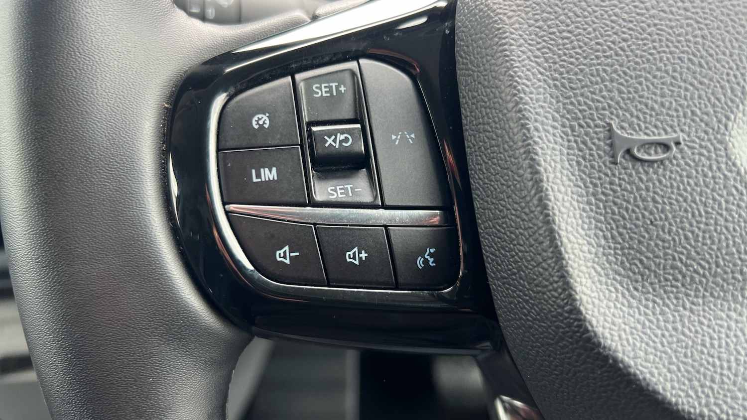 Used Ford Transit Custom 2025 for sale - 78092520: Photo 32